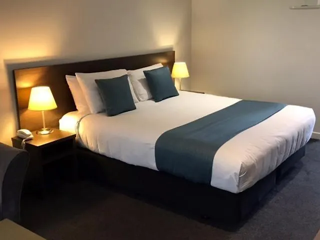 Airport Christchurch Motel 4*,