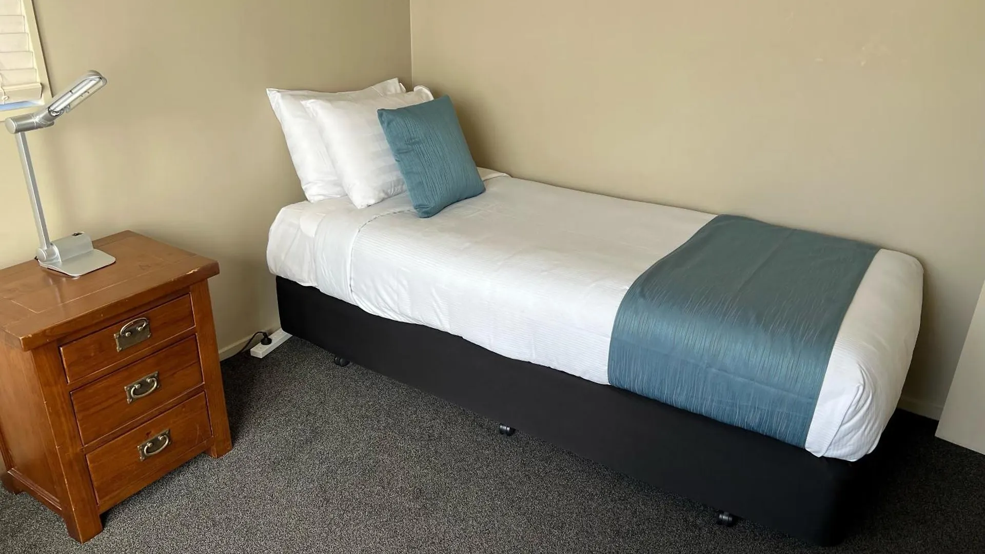 Airport Christchurch Motel