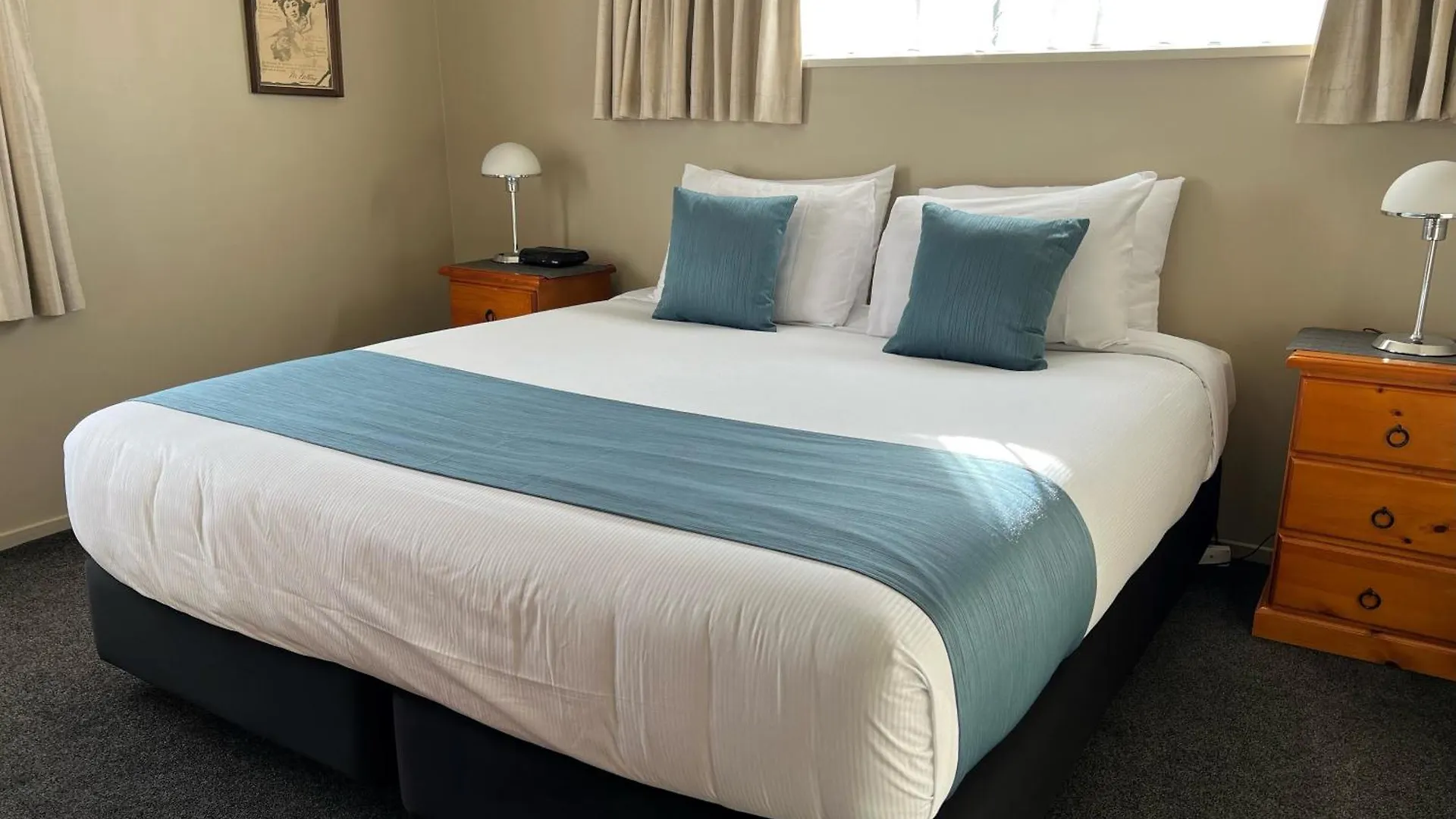 ****  Airport Christchurch Motel New Zealand