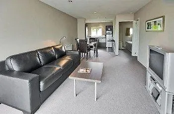 ****  Airport Christchurch Motel New Zealand