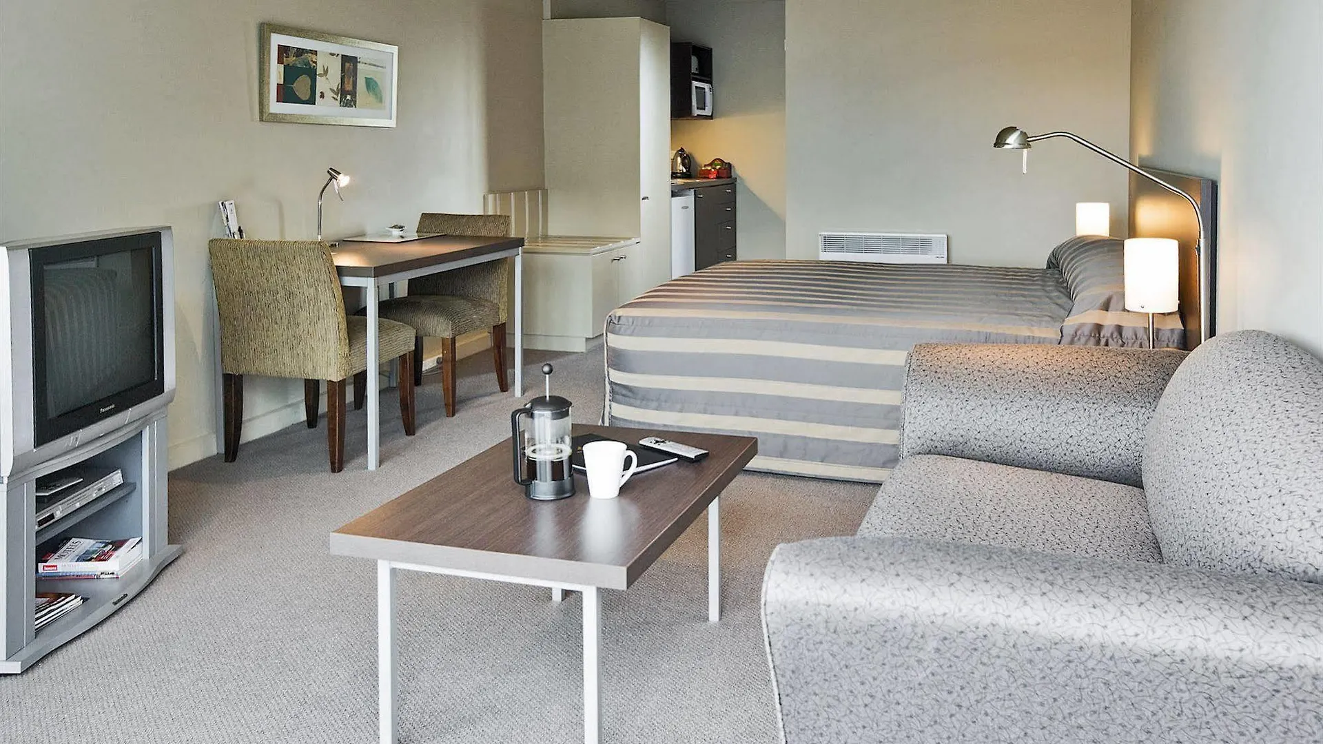 ****  Airport Christchurch Motel New Zealand